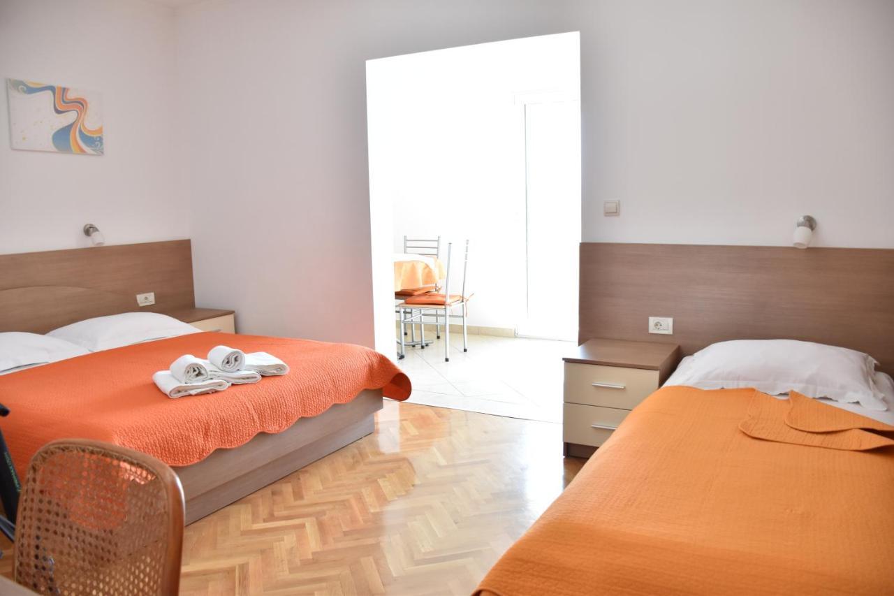 Apartments Stone Tučepi Eksteriør billede