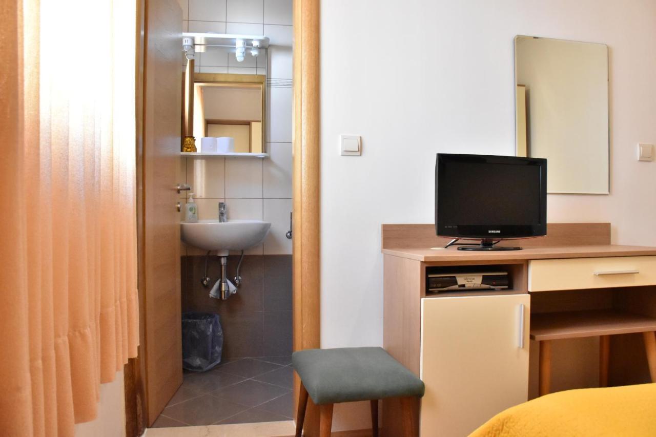 Apartments Stone Tučepi Eksteriør billede