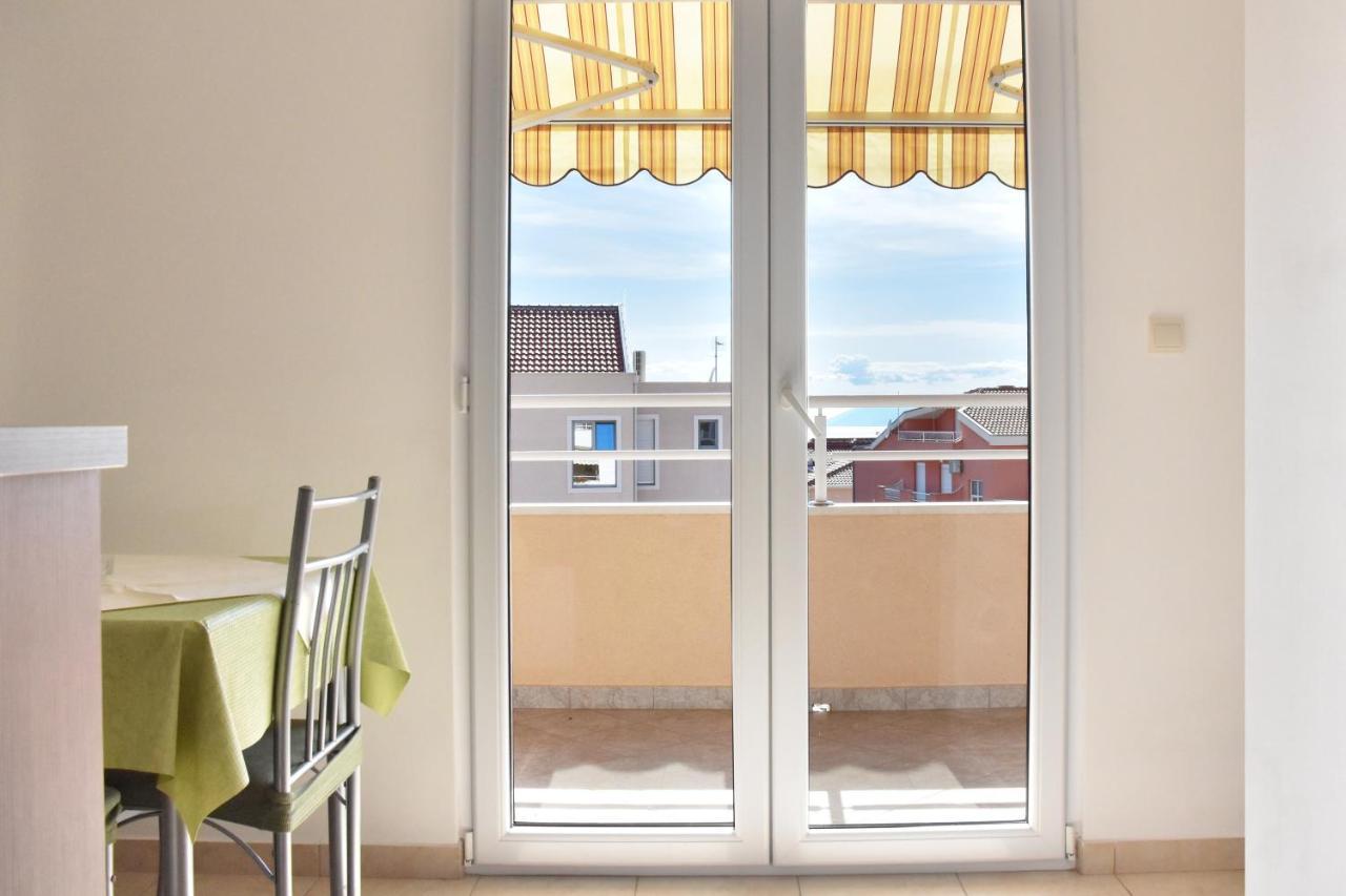 Apartments Stone Tučepi Eksteriør billede