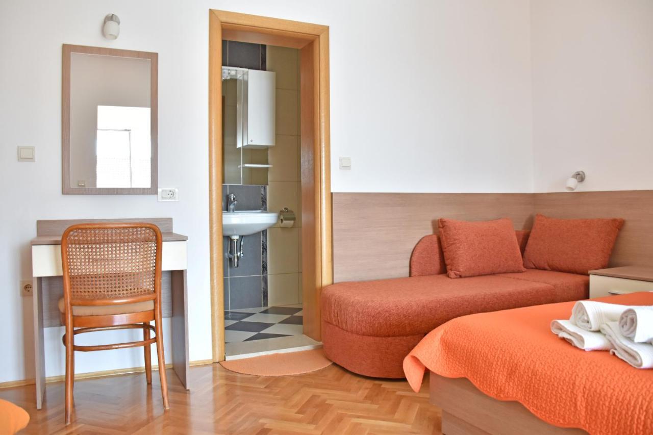 Apartments Stone Tučepi Eksteriør billede