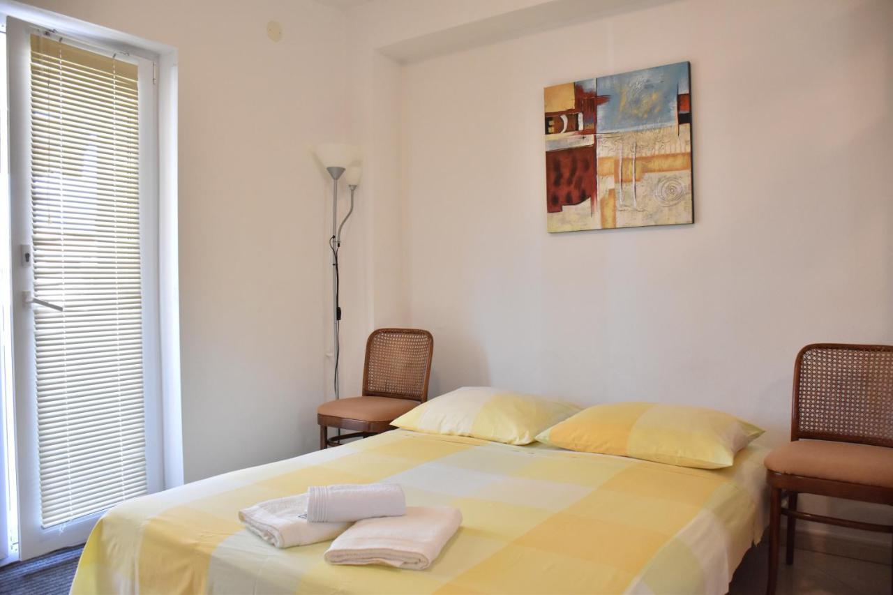 Apartments Stone Tučepi Eksteriør billede