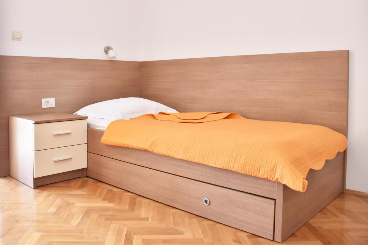 Apartments Stone Tučepi Eksteriør billede