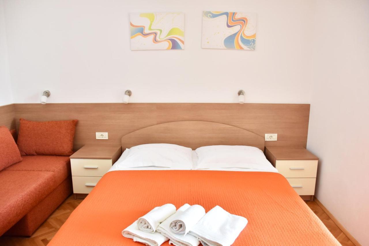 Apartments Stone Tučepi Eksteriør billede